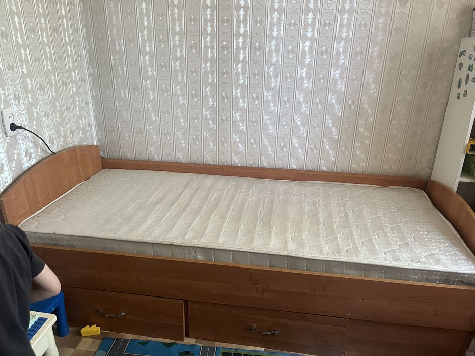Кровать односпалка