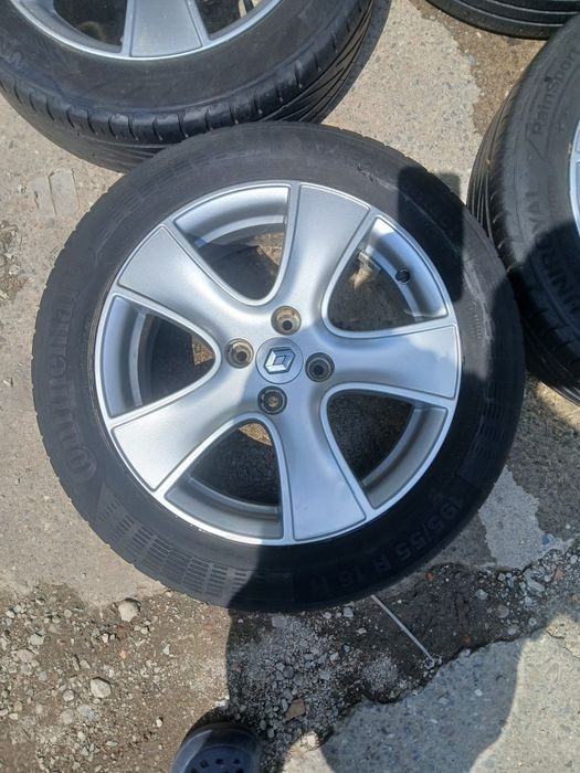 Set 4 jante cu anvelope de vara 195 55 16