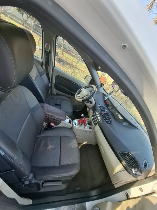 RENAULT Scenic 2011 — imagine 9