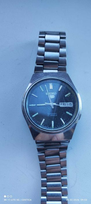 Seiko kinetik 5m42 si Seiko 5