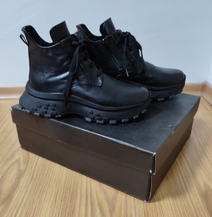 Продавам Маратонки и Кецове Естествена кожа