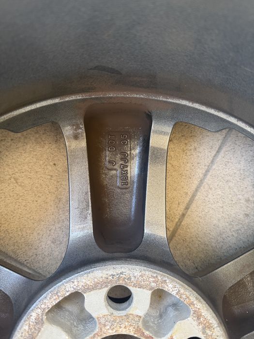 Vand 4 jante Toyota/Lexus R18