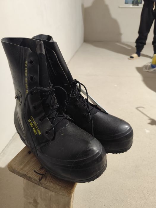 Продам легендарные ботинки " Микки Маус Бутс