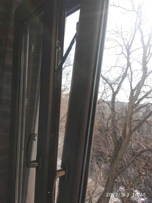 Детская безопасность. Защита ребёнка от выпадения из окна.