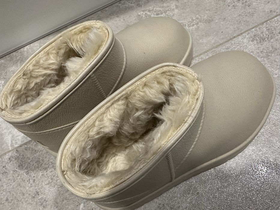 Нови Гумени ботуши с подплата вътре