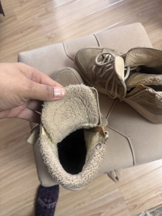 Зимние женские сапоги