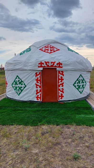 Продаю новые юрты