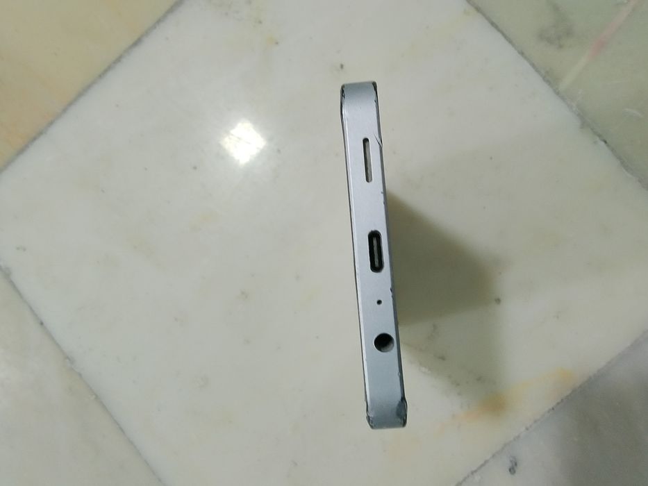 Samsung a06 telefon