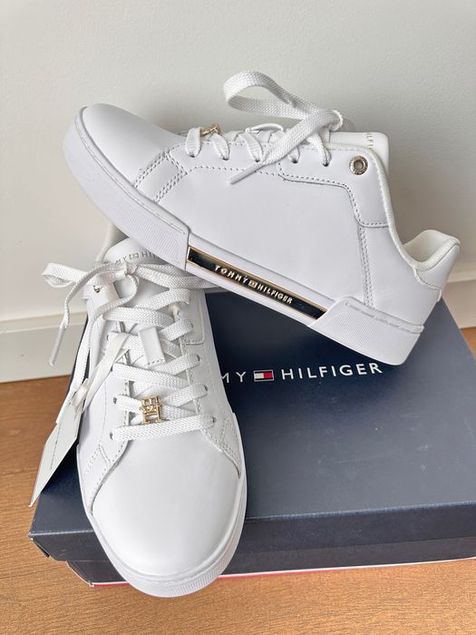 Tommy Hilfiger sneakers, маратонки нови