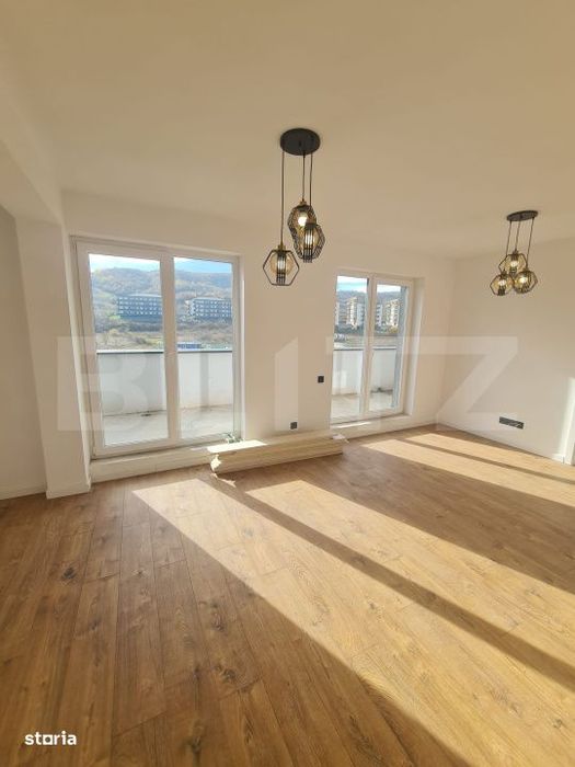 Apartament semidecomandat, 52 mp utili, zona Terra — fotografia 1