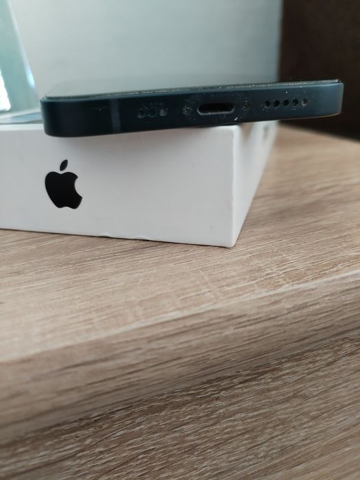 IPhone 12 într-o stare foarte bună de funcționare!