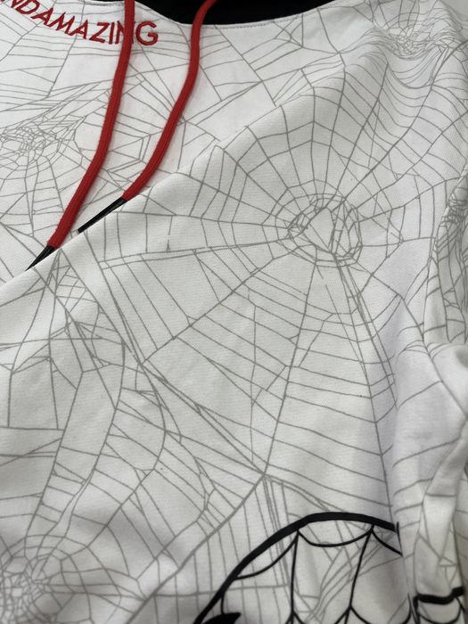 Marvel x SpiderMan 60th Anniversary мъжка тениска с качулка