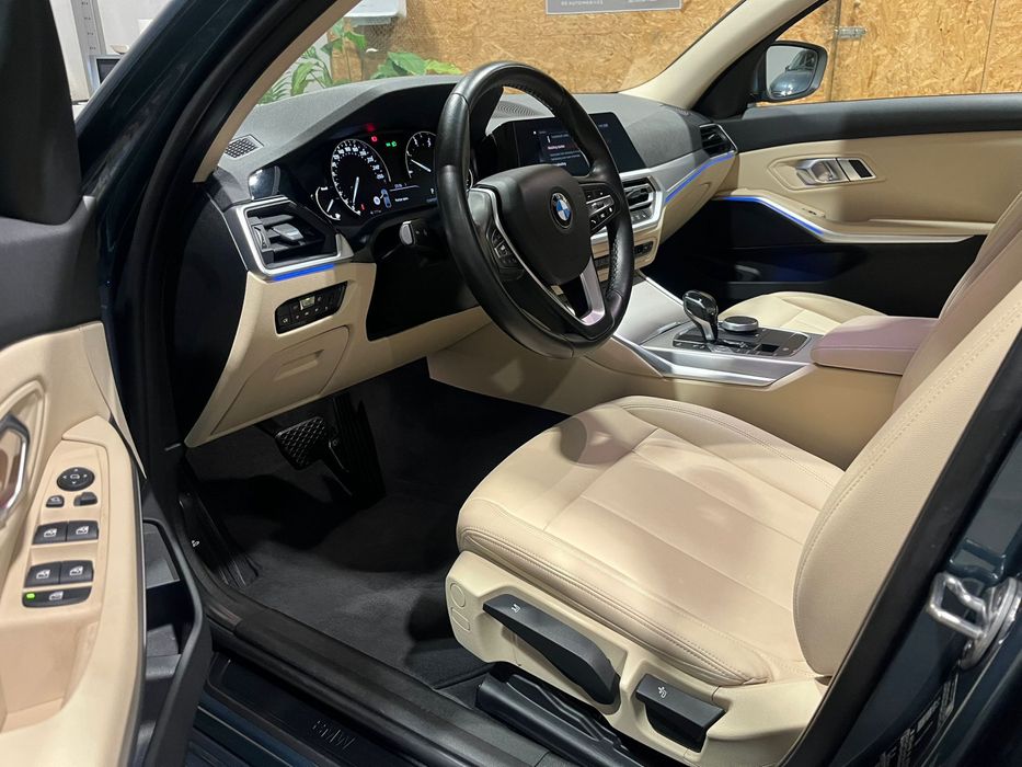 BMW 318,Diesel,Automat,127 k km