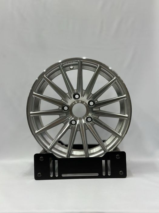 Комплект Диск R15 5x114