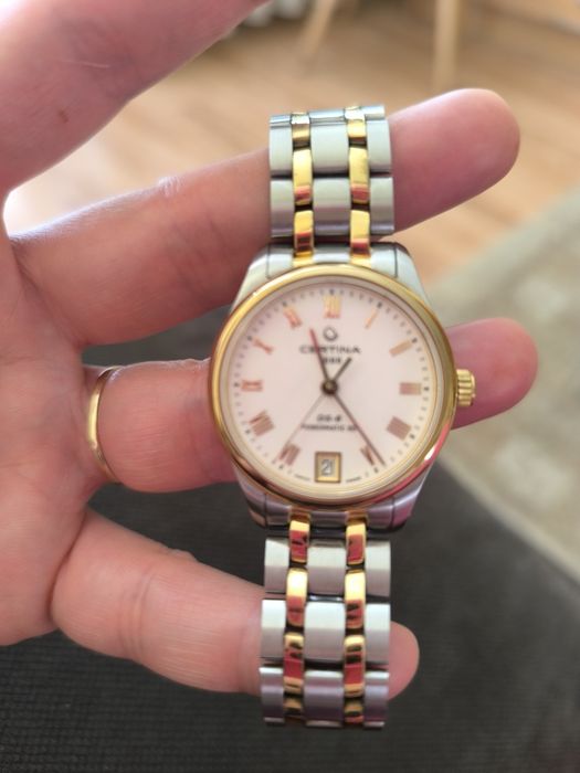 Дамски часовник Сертина.