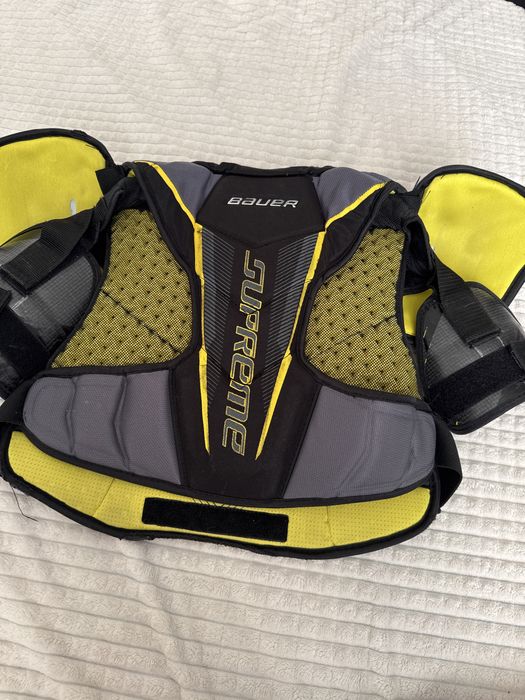 Хоккейный нагрудник