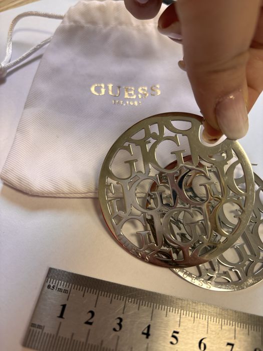 Дамски обеци GUESS