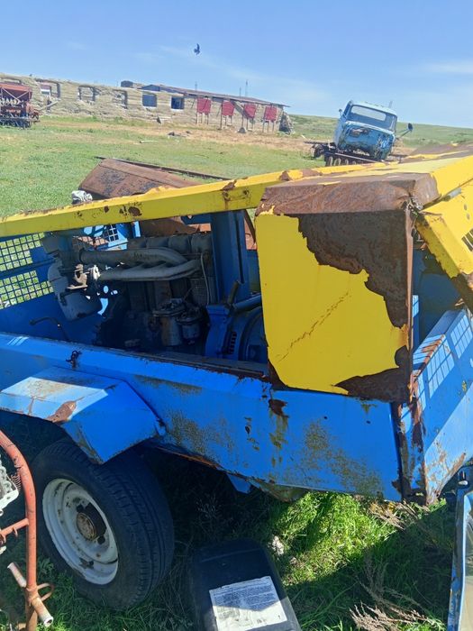 Продам сак, двигатель т-40