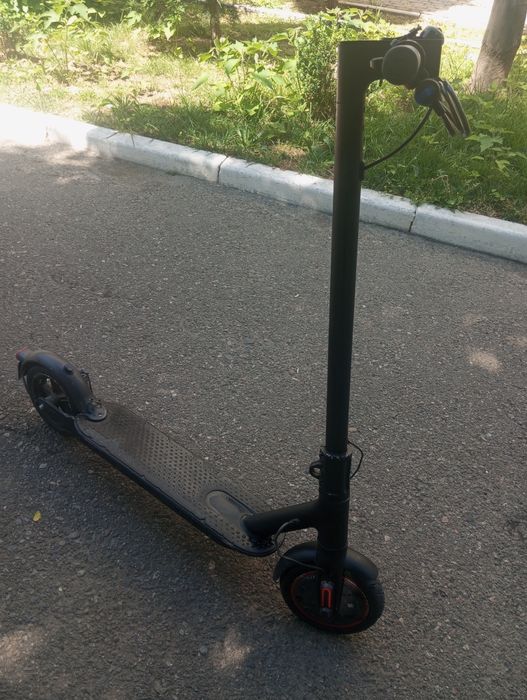 Электро самокат  м365