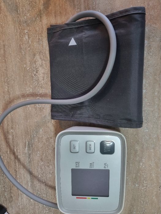 Tensiometru de brat Alphamed U80E