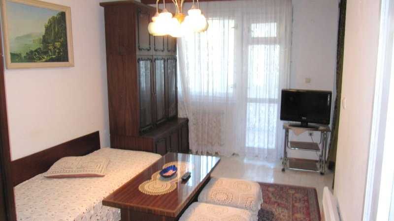 Дава се под наем Едностаен апартамент в Бургас, Лазур - 45 кв.м за 140.25 € - Снимка #16