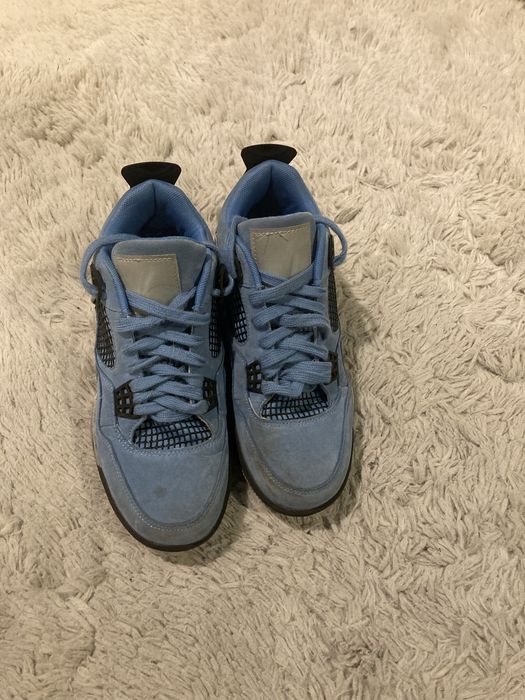 Jordan 4 University Blue – перфектно състояние 39-ти размер
