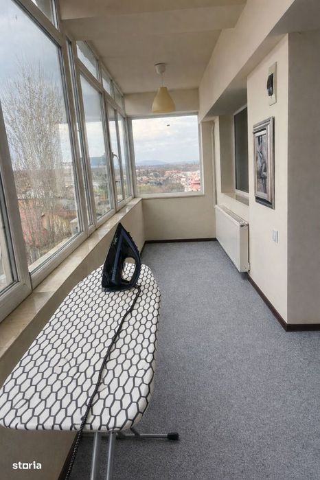 Apartament 4 camere, 3 balcoane, mobilat și utilat, gata de utilizare