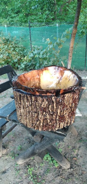 Chiuveta din lemn de nuc