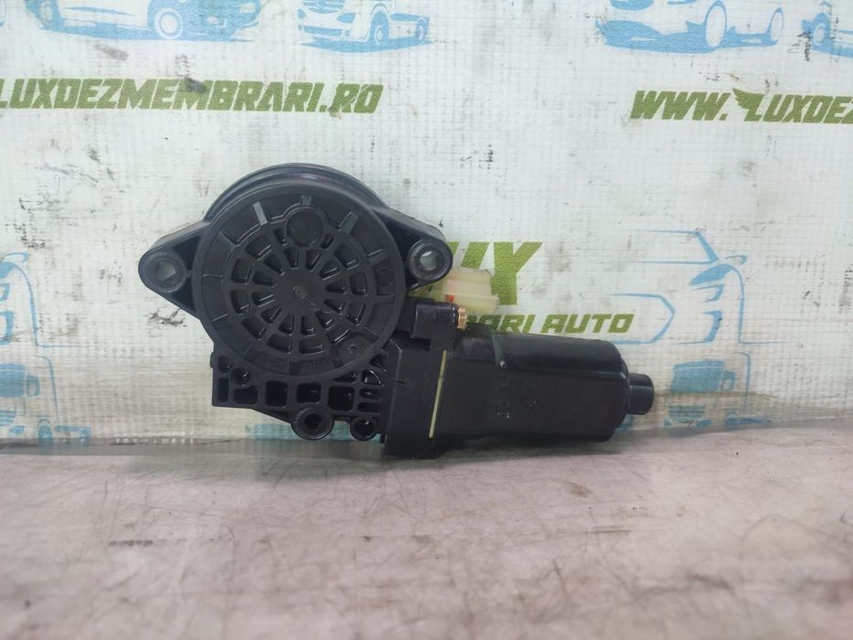Motoras macara geam stanga spate Hyundai Tucson 1 [2004 - 2010]