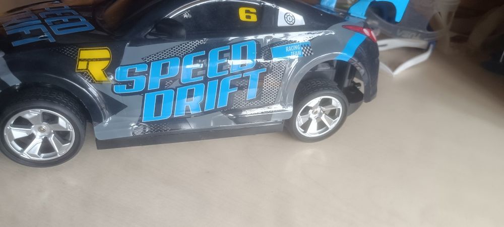 Машинки на радиоуправлении