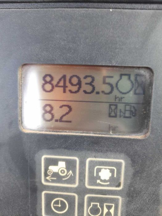 Трактор John-Deere 8430