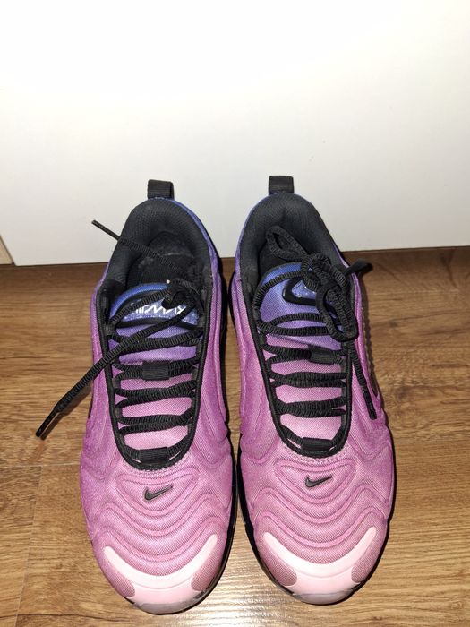 NIKE Спортни обувки W AIR MAX 720 SE