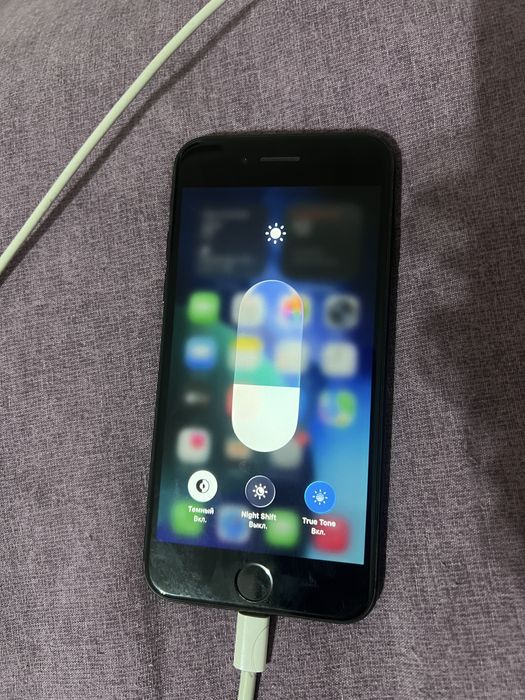 iPhone SE 128 GB
