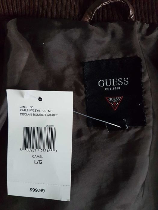 Ново мъжко яке Guess модел Declan Bomber размер L