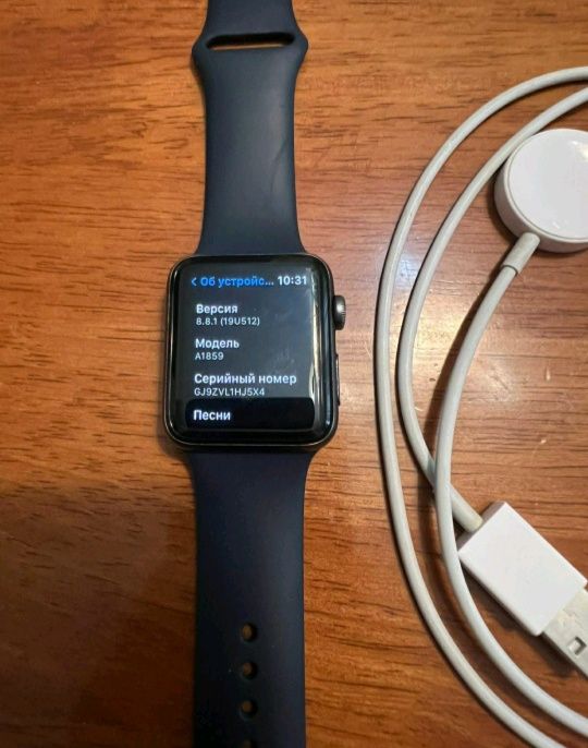 Смарт часы Apple watch 3 б/у