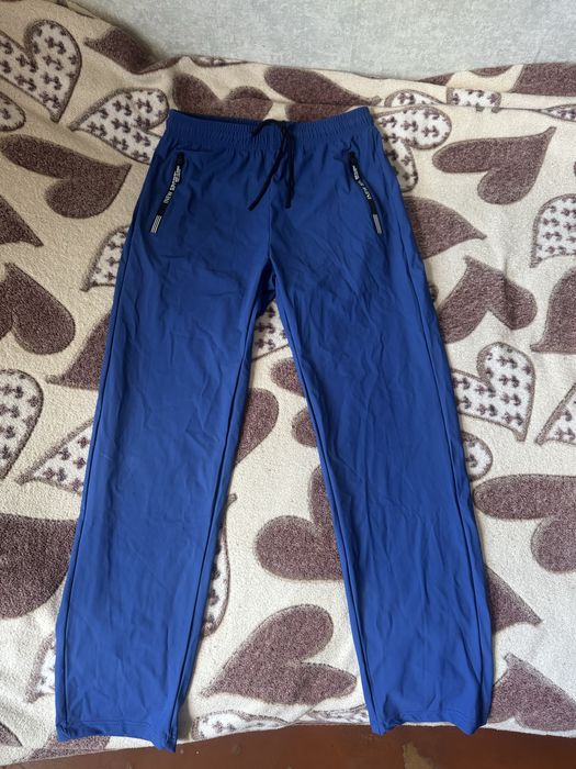 Штаны спортивные новые