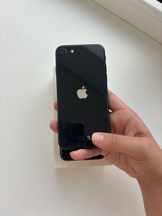 Продается iPhone SE 2020, 128 GB