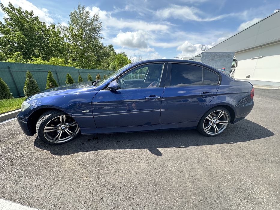 BMW 318 E90 2007