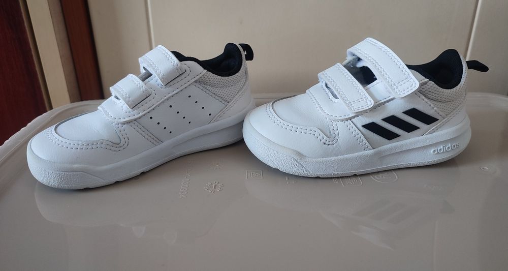 Детски кожени маратонки  Adidas