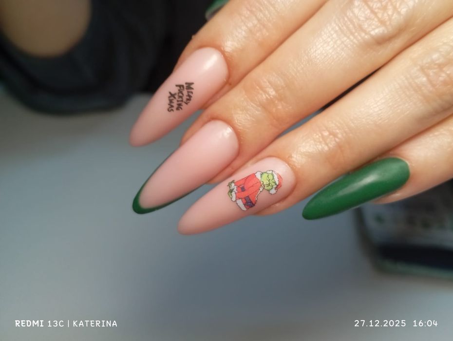 Наращивание, маникюр, гель.