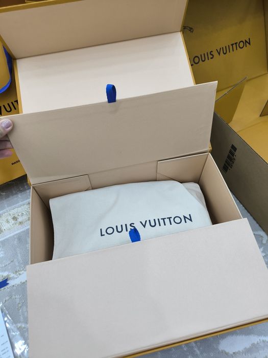 Сумка Louis Vuitton Cluny BB