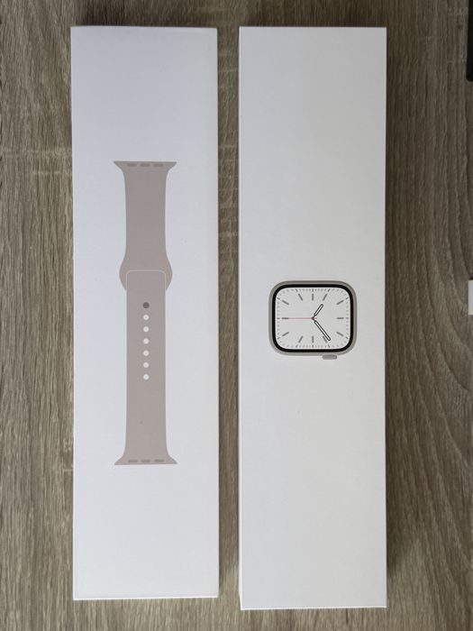 APPLE Watch Series 7, GPS, 45mm Starlight
