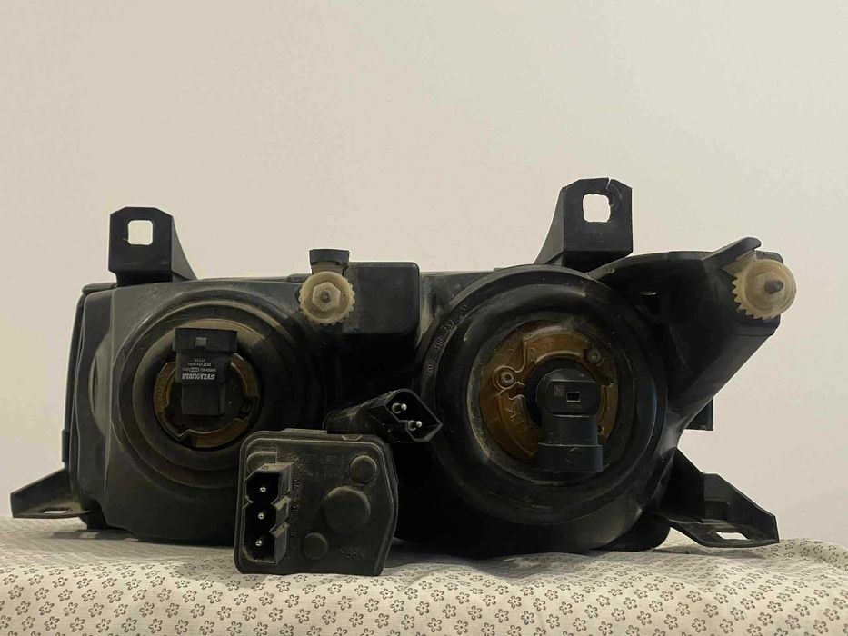 Фарове Hella за BMW E36