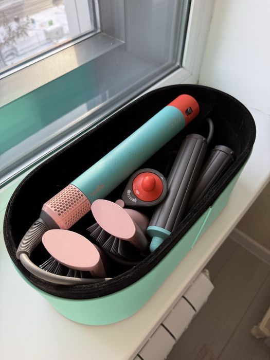 Dyson styler tiffany blue