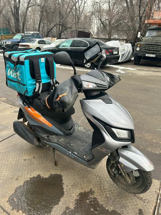 Мопед м8 49 сс     .