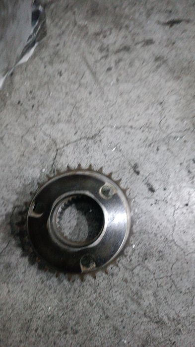 Продам запчасти на БМВ