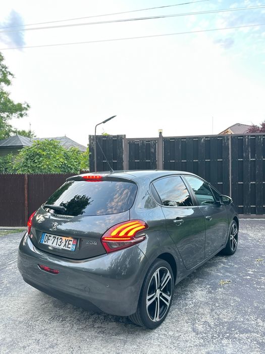 PEUGEOT 2008 2015 — imagine 4