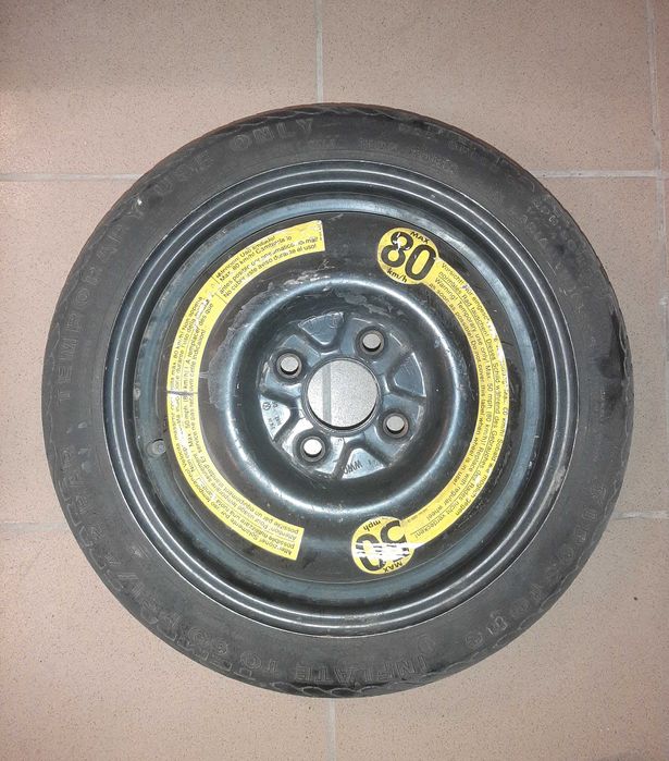 Помощна резервна гума