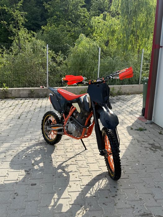 Vând cross 250 IMR