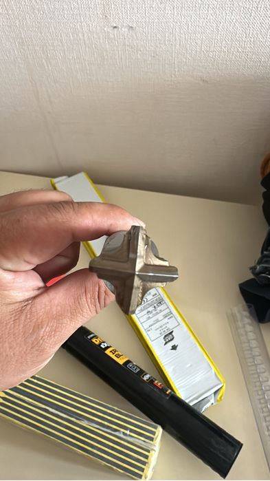 Бур DeWalt, Hilti,